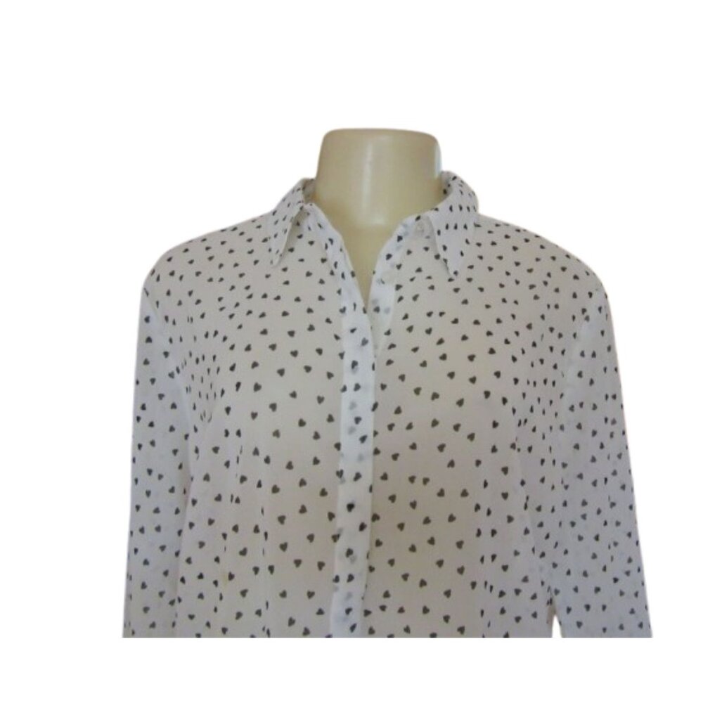 White Montego Size 14 Long Sleeve Button-Up Blouse With Black Heart Pattern - Picture 3 of 7